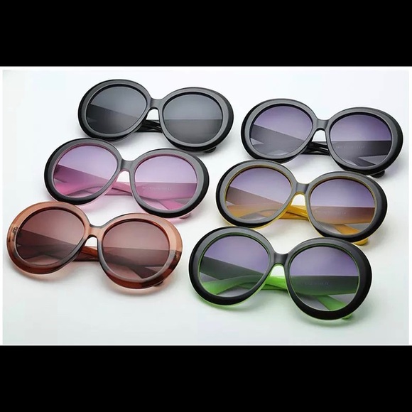 NEW Oversized Round Sunglasses - Picture 2 of 7